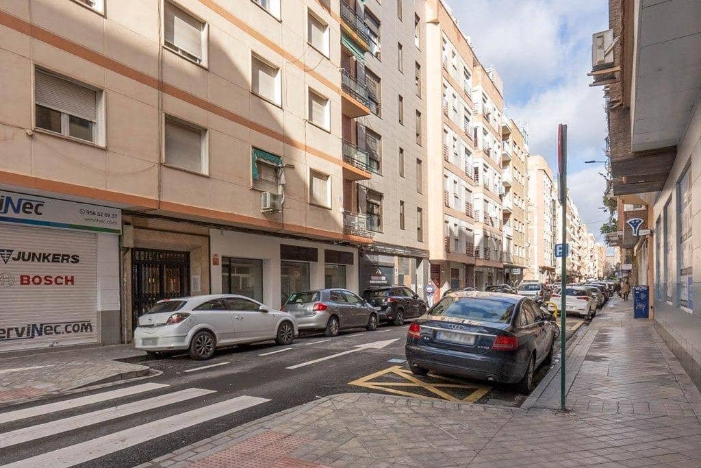 4 soverom Leilighet til salgs i Granada by - € 255 000 (Ref: 9759045)