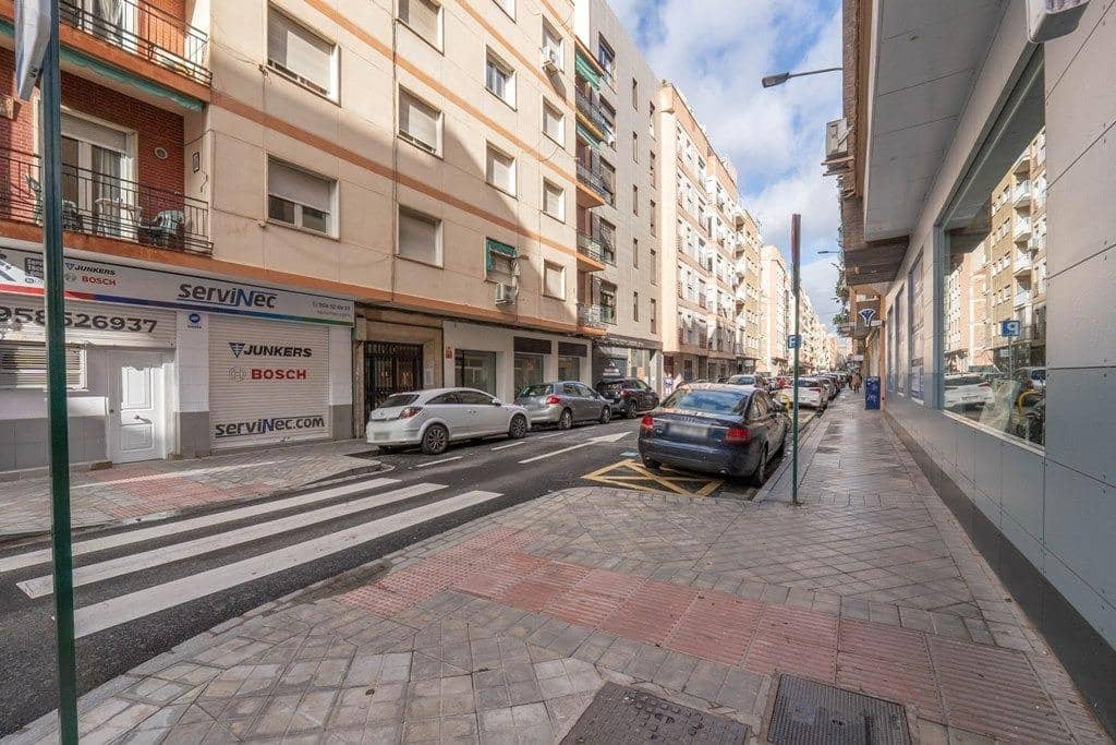 4 soverom Leilighet til salgs i Granada by - € 255 000 (Ref: 9759045)