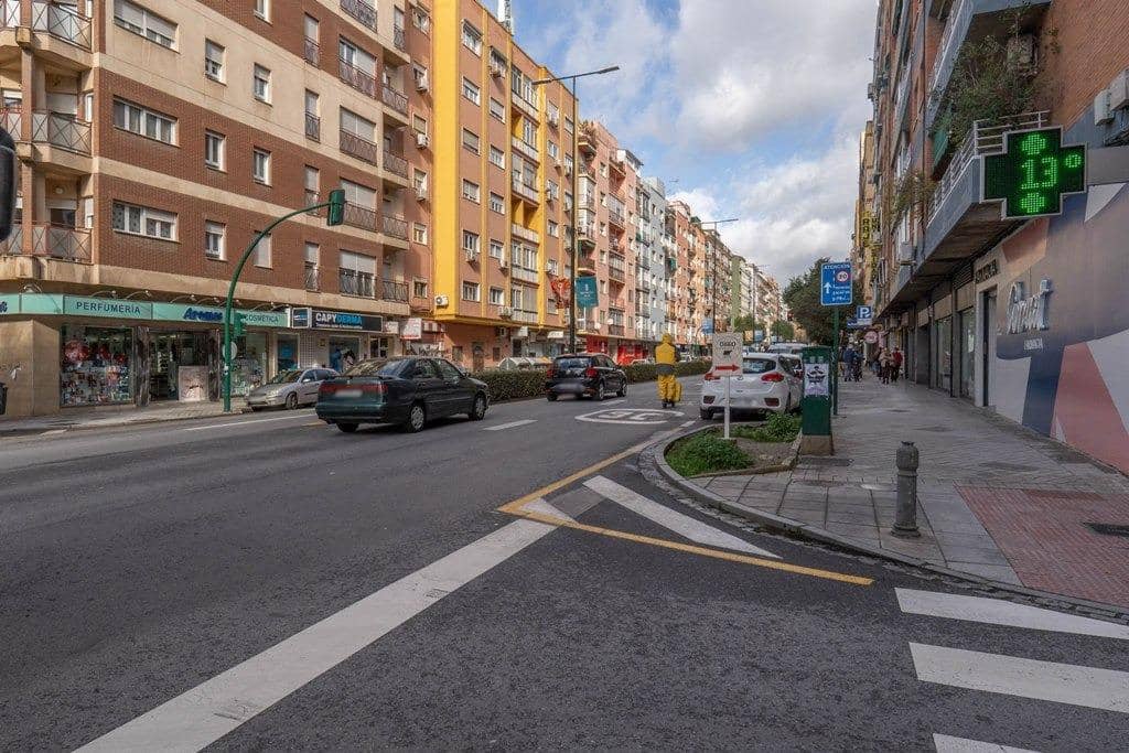 4 soverom Leilighet til salgs i Granada by - € 255 000 (Ref: 9759045)