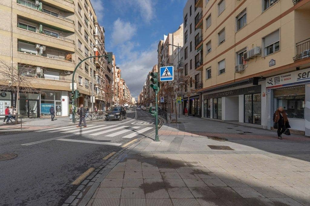 4 soverom Leilighet til salgs i Granada by - € 255 000 (Ref: 9759045)