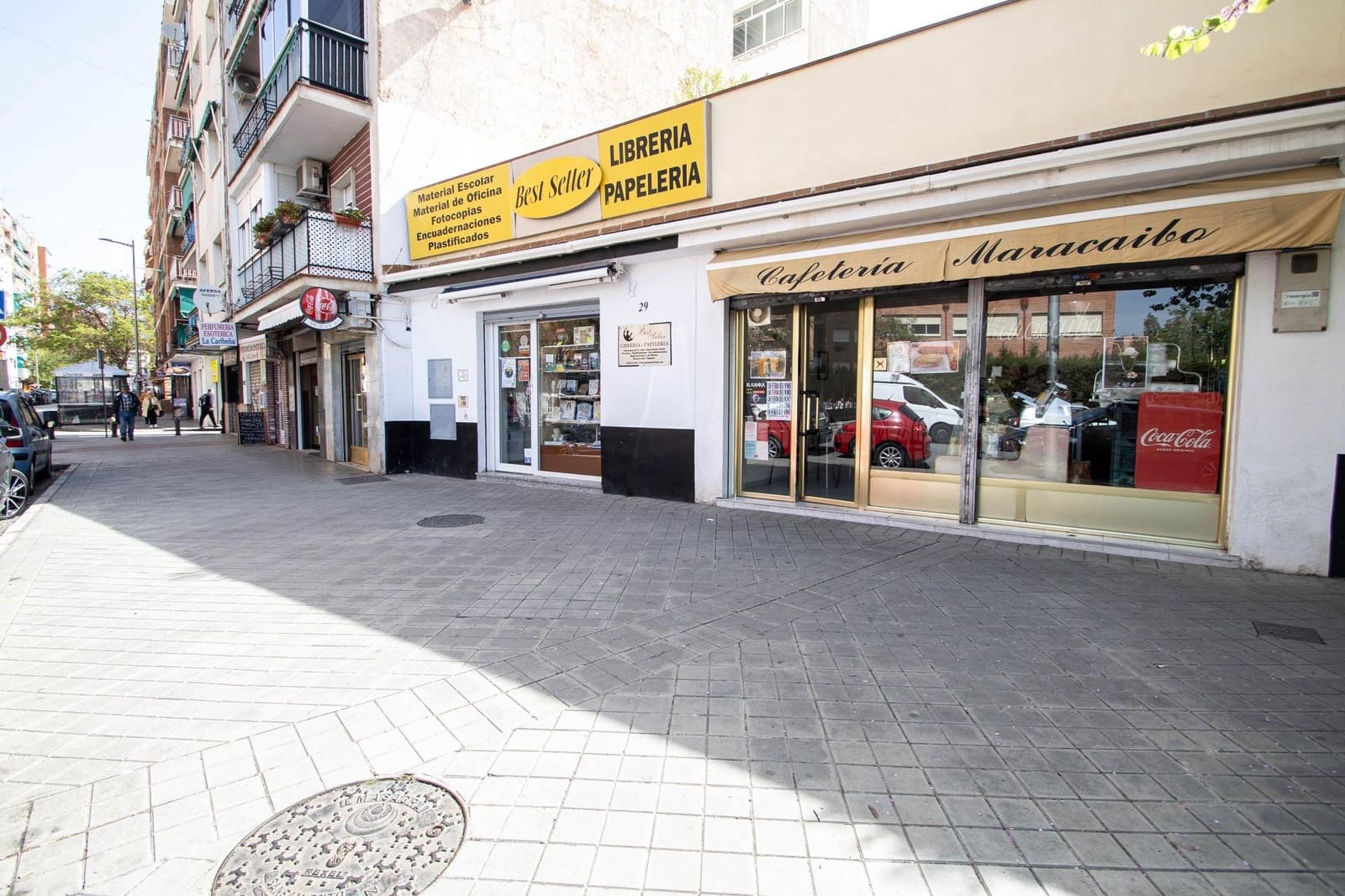 3 soveværelse Erhverv til leje i Granada by - € 500 (Ref: 9762052)