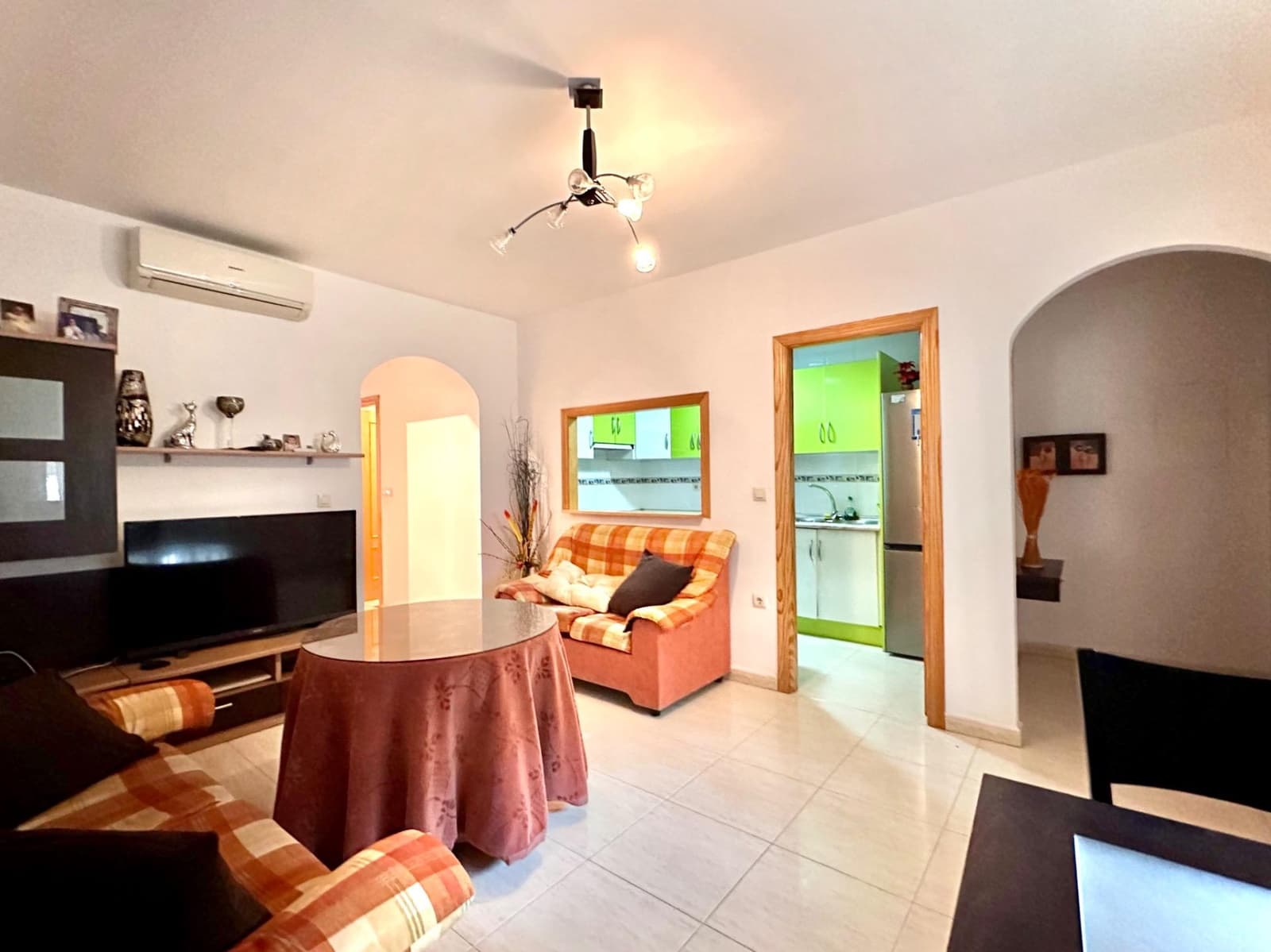 2 bedroom Flat for sale in Churriana de la Vega with pool - € 169,000 (Ref: 9770712)