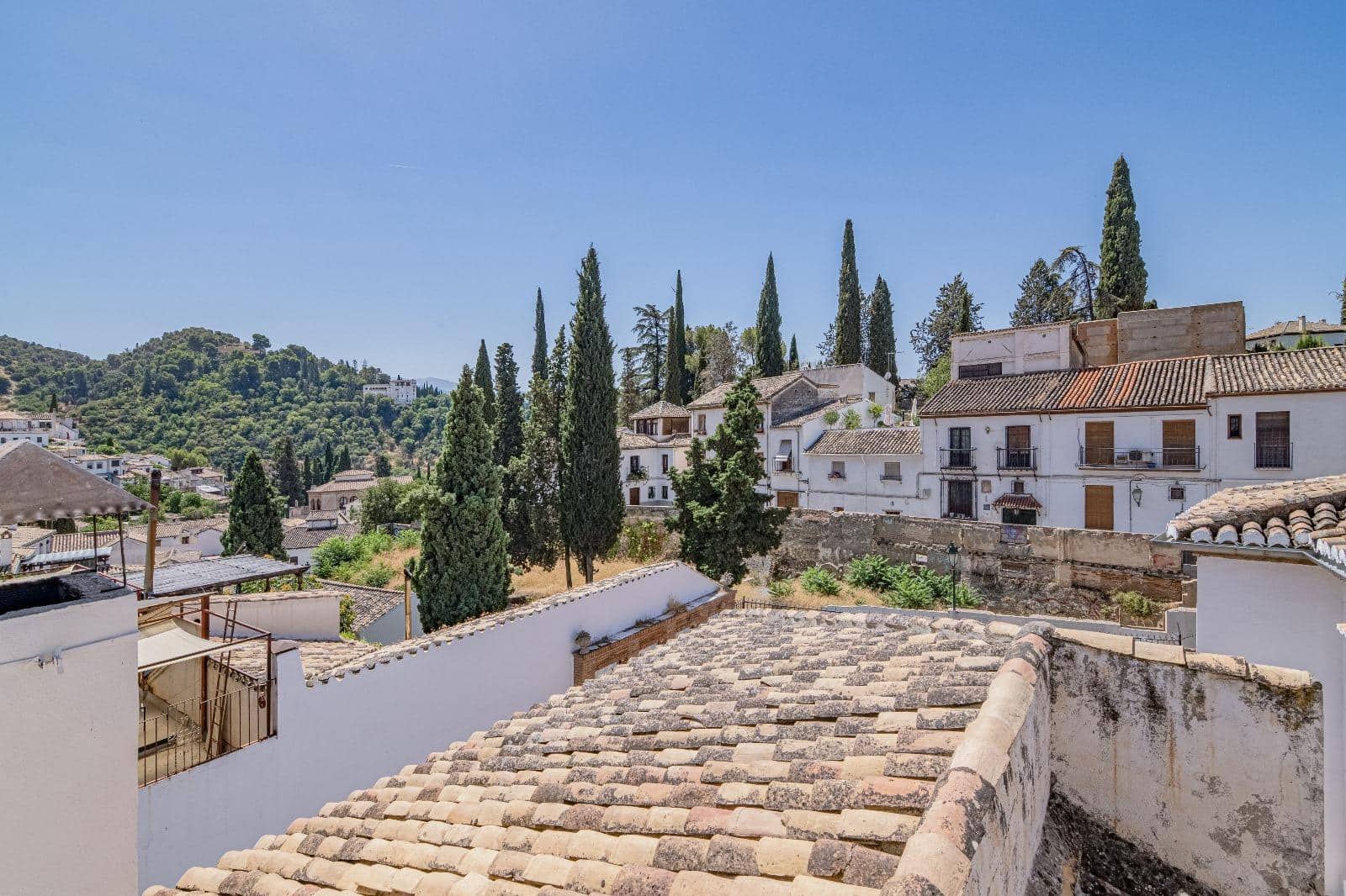 4 slaapkamer Villa te koop in Granada stad - € 345.000 (Ref: 9773140)