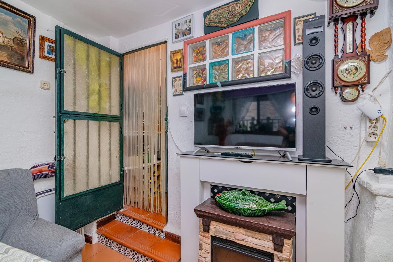 4 slaapkamer Villa te koop in Granada stad - € 345.000 (Ref: 9773140)