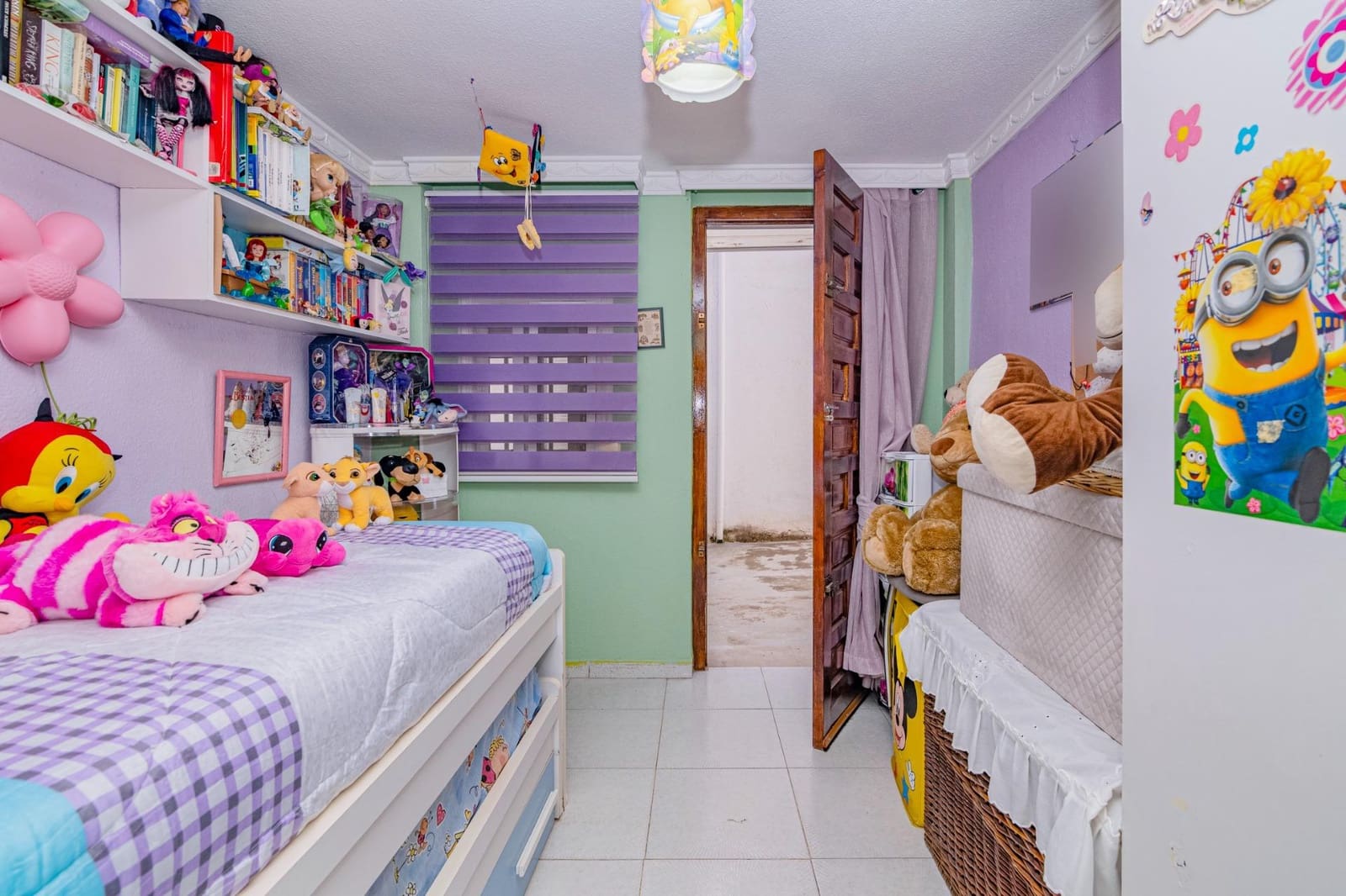 4 slaapkamer Villa te koop in Granada stad - € 345.000 (Ref: 9773140)