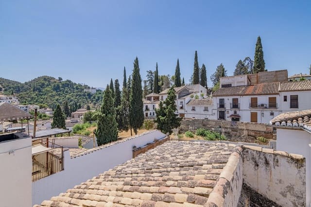 4 soveværelse Villa til salg i Albaicin, Granada by - € 345.000 (Ref: 9773140)