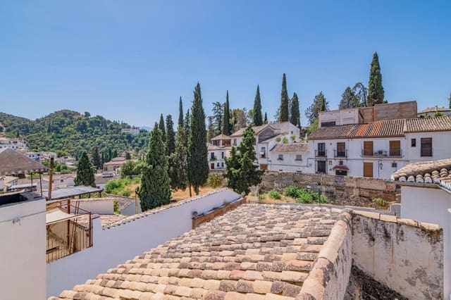 4 soveværelse Villa til salg i Albaicin, Granada by - € 345.000 (Ref: 9773140)
