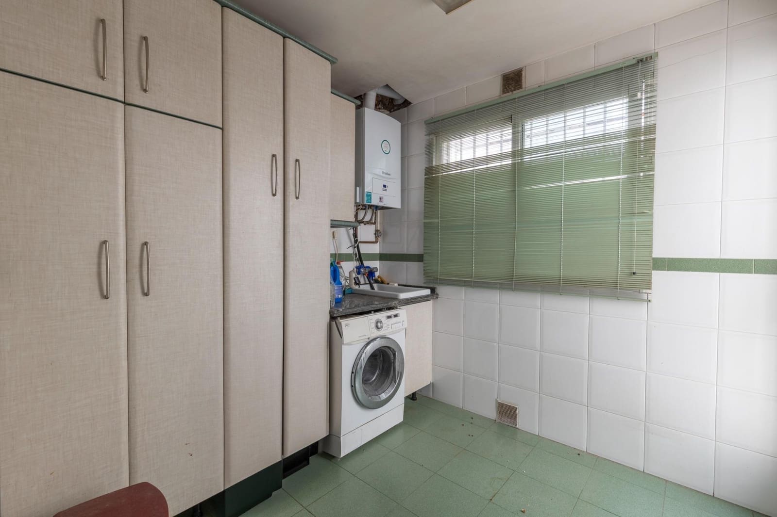 4 soverom Leilighet til salgs i Granada by med garasje - € 435 000 (Ref: 9780665)