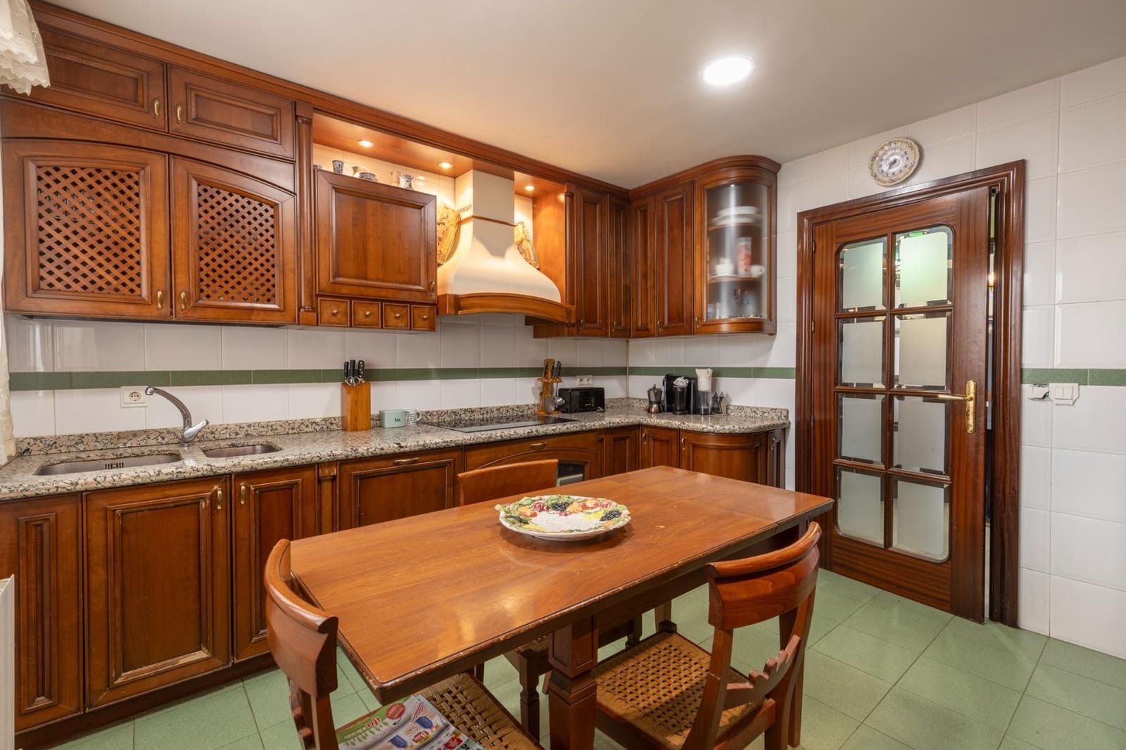 4 soverom Leilighet til salgs i Granada by med garasje - € 435 000 (Ref: 9780665)