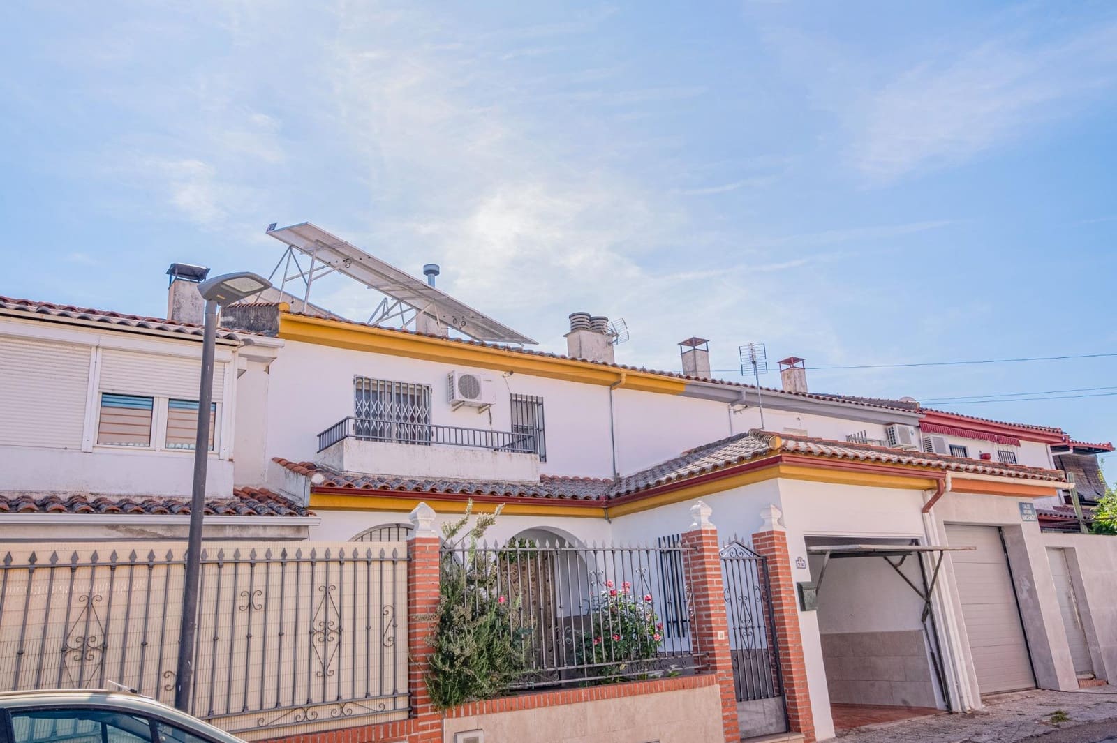 3 soveværelse Villa til salg i Cijuela med swimmingpool garage - € 188.500 (Ref: 9788470)