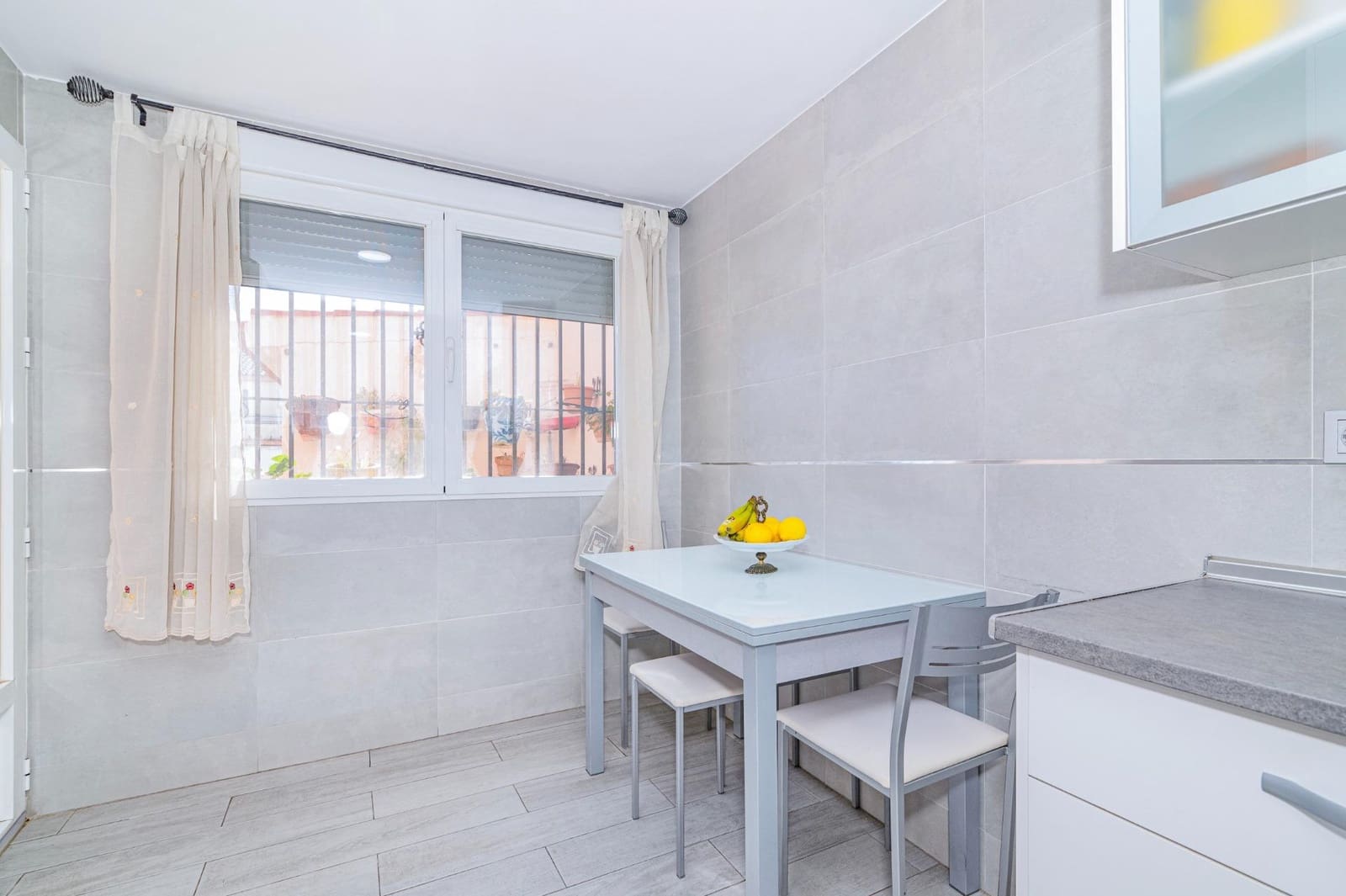 3 soveværelse Villa til salg i Cijuela med swimmingpool garage - € 188.500 (Ref: 9788470)