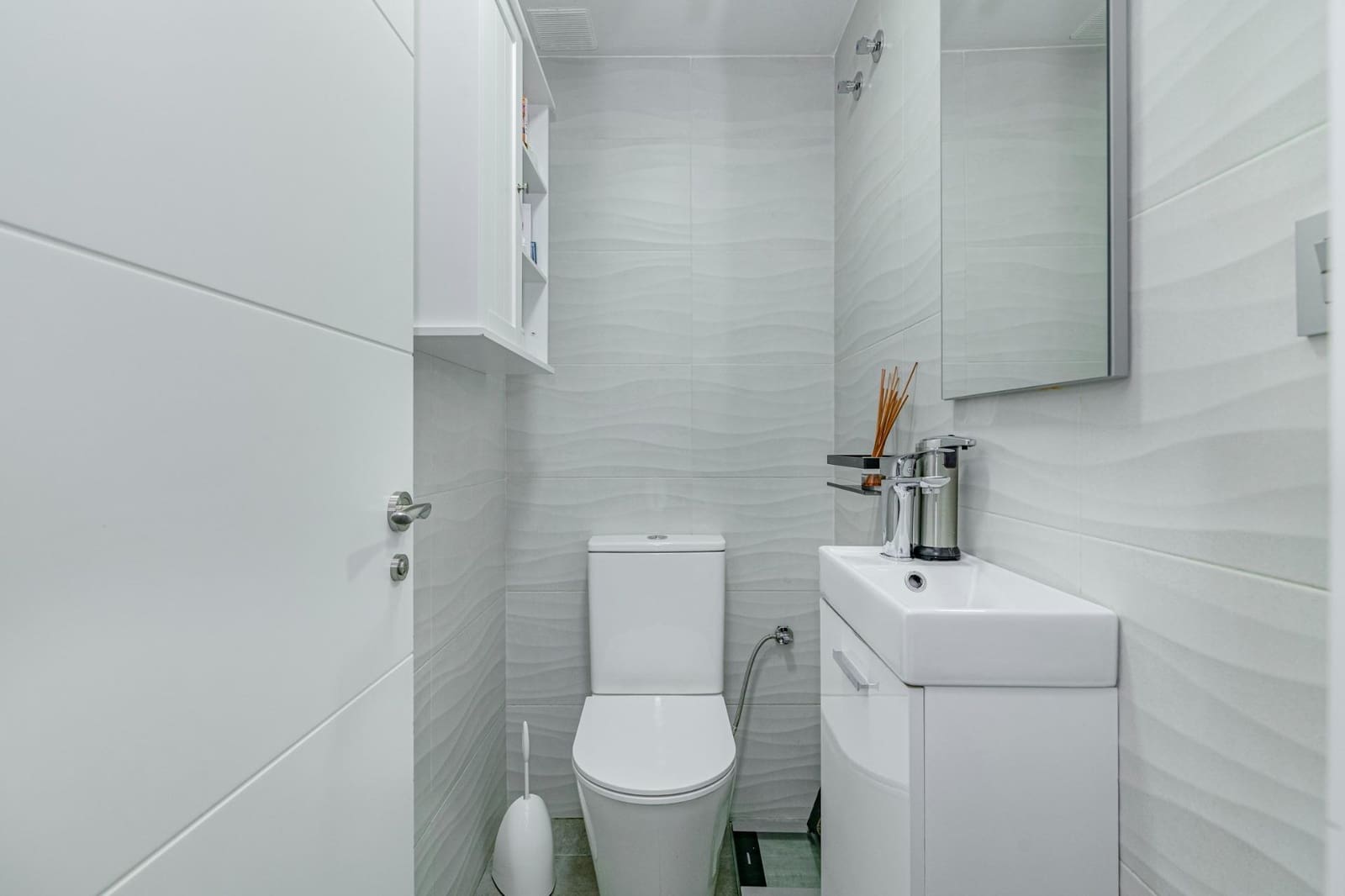 Pareado de 5 habitaciones en Peligros en venta con piscina garaje - 420.000 € (Ref: 9794731)