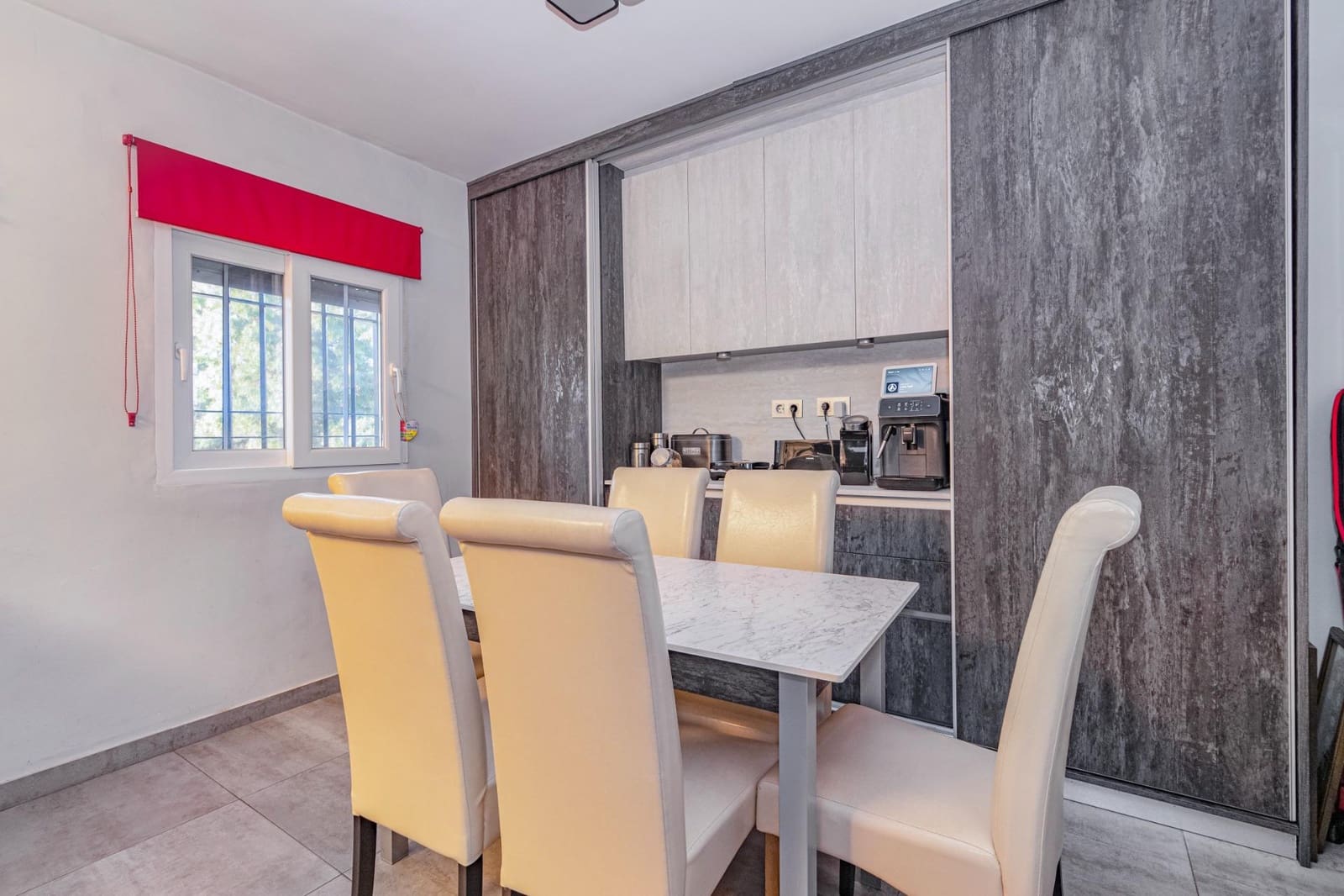 Pareado de 5 habitaciones en Peligros en venta con piscina garaje - 420.000 € (Ref: 9794731)