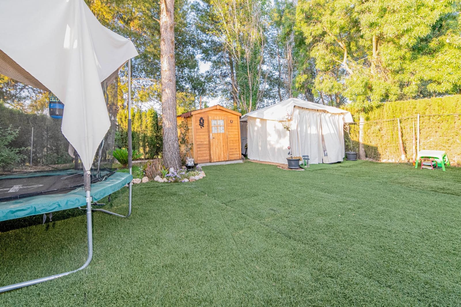 Pareado de 5 habitaciones en Peligros en venta con piscina garaje - 420.000 € (Ref: 9794731)