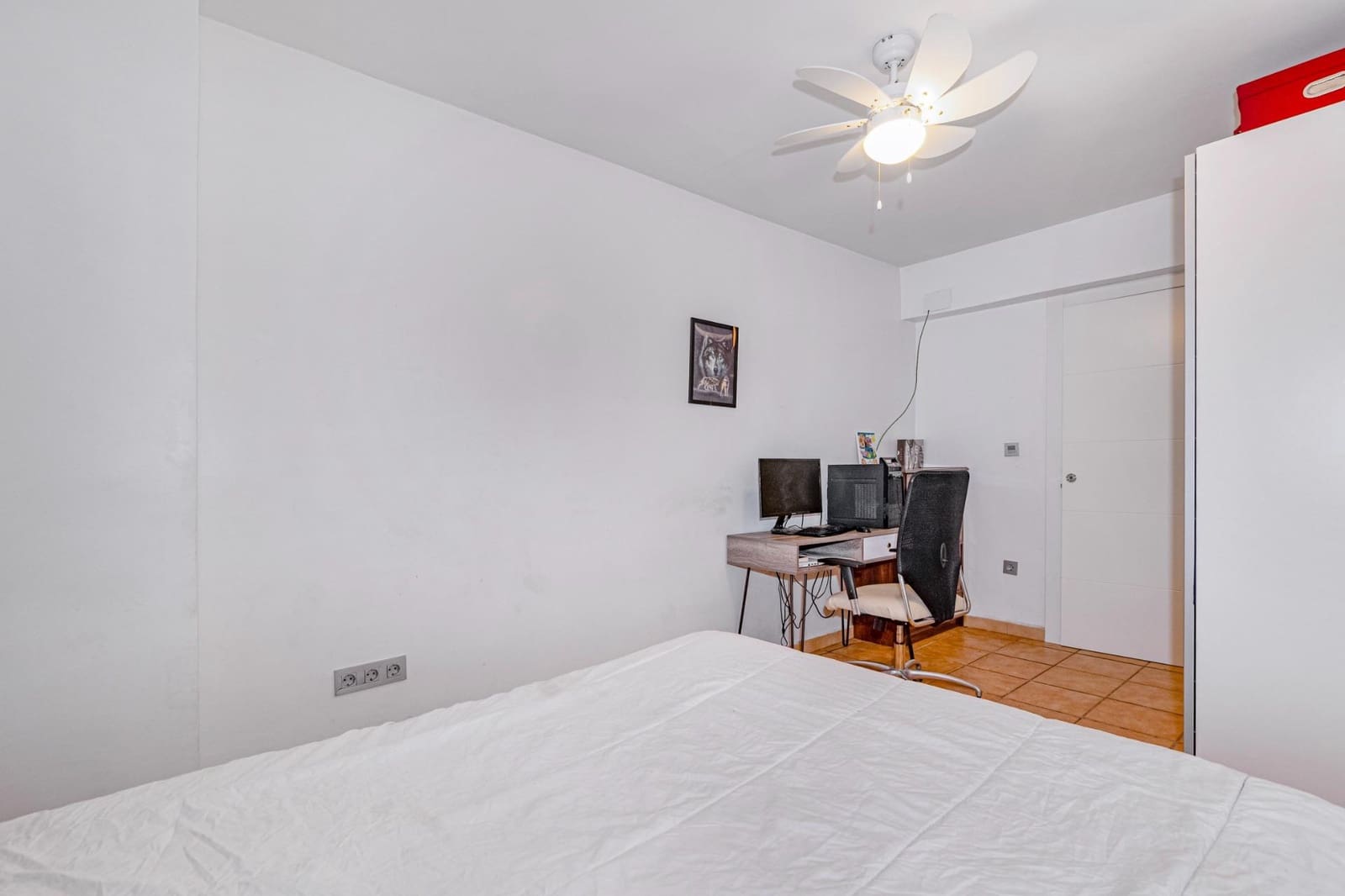 Pareado de 5 habitaciones en Peligros en venta con piscina garaje - 420.000 € (Ref: 9794731)