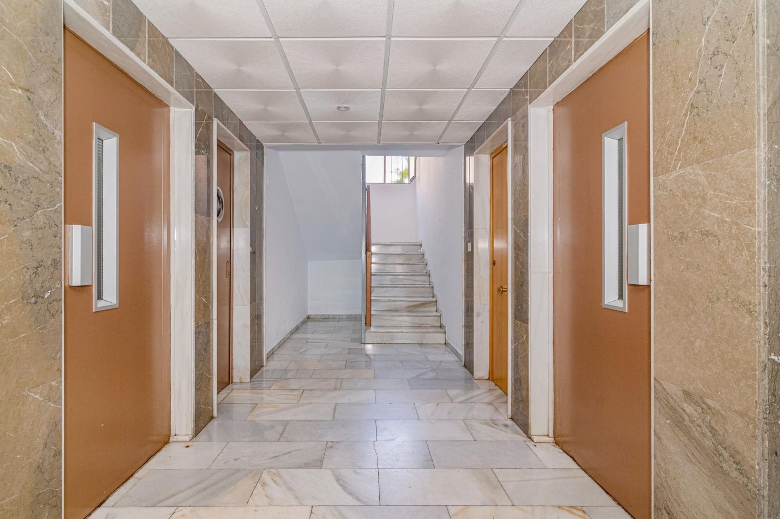 3 soverom Leilighet til salgs i Granada by med garasje - € 136 000 (Ref: 9797212)