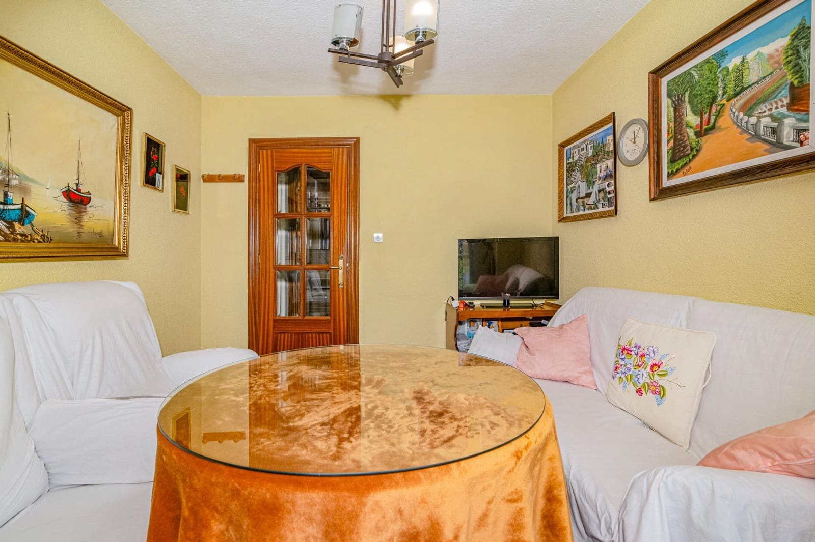 Piso de 3 habitaciones en Granada ciudad en venta - 299.900 € (Ref: 9799367)