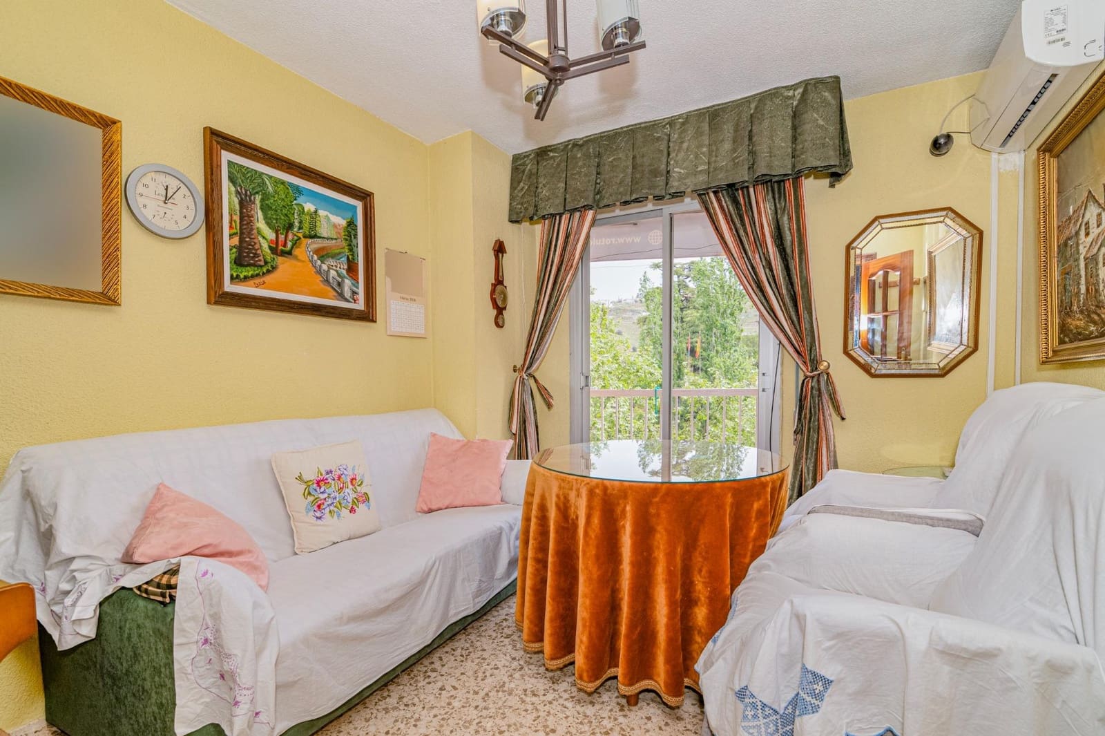 Piso de 3 habitaciones en Granada ciudad en venta - 299.900 € (Ref: 9799367)