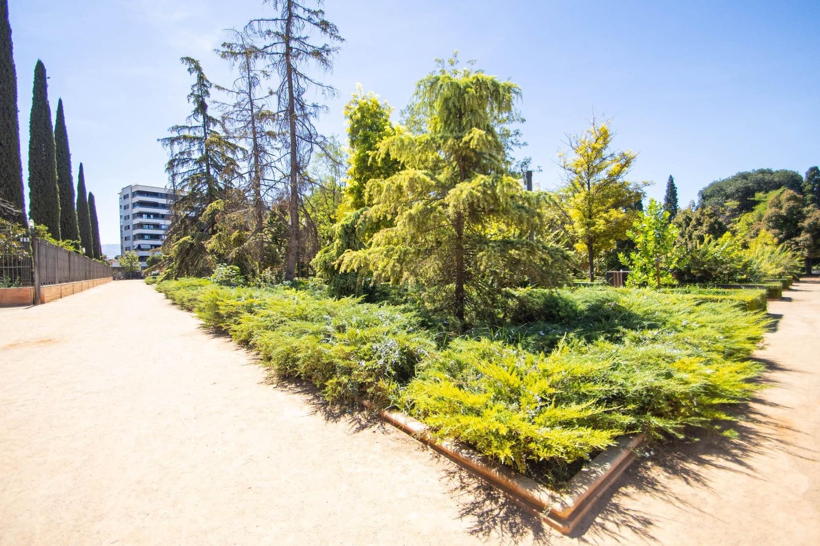 3 bedroom Flat for sale in Granada city - € 220,000 (Ref: 9804368)