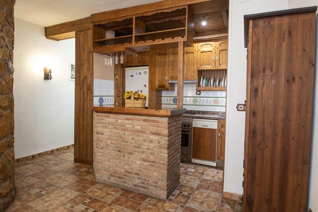 3 soveværelse Lejlighed til salg i Camino de Ronda - Rosaleda, Granada by - € 220.000 (Ref: 9804368)