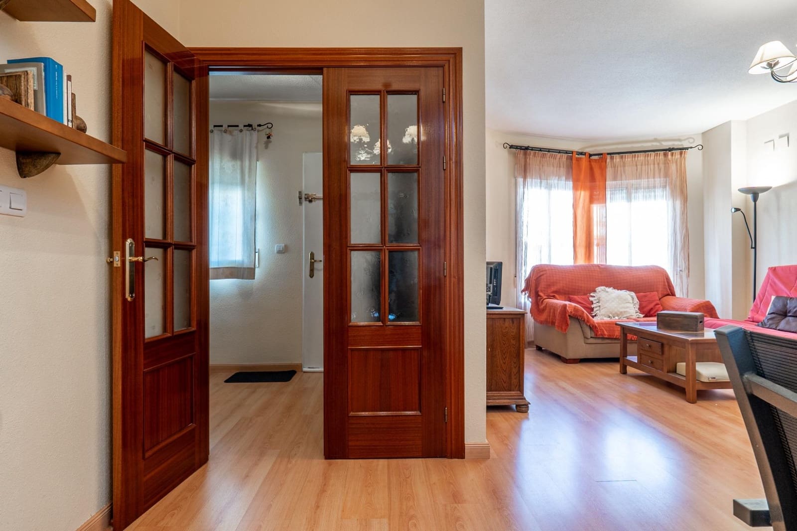 3 soverom Kjedet enebolig til salgs i Belicena med garasje - € 240 000 (Ref: 9831595)