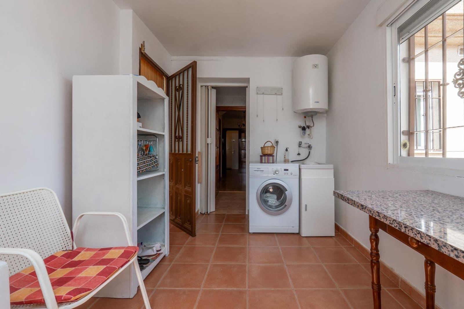 3 soverom Kjedet enebolig til salgs i Belicena med garasje - € 240 000 (Ref: 9831595)