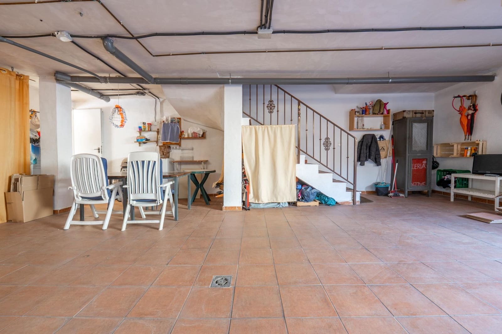 3 soverom Kjedet enebolig til salgs i Belicena med garasje - € 240 000 (Ref: 9831595)