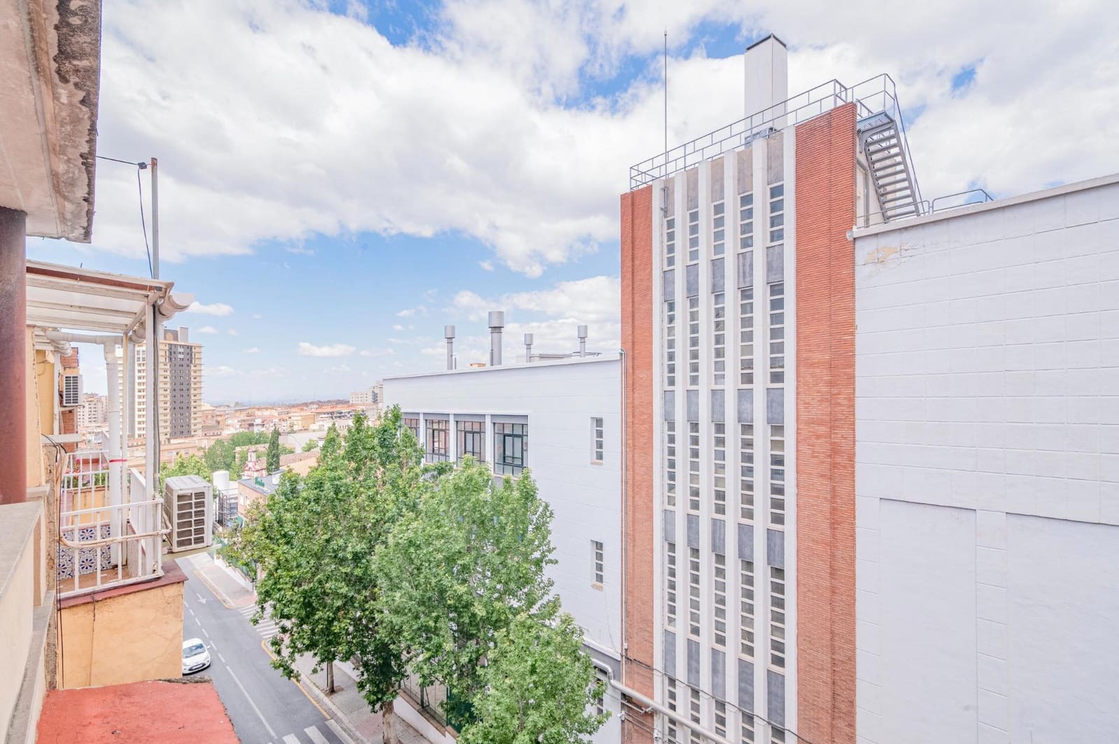2 quarto Apartamento para venda em Granada cidade com garagem - 280 000 € (Ref: 9846298)