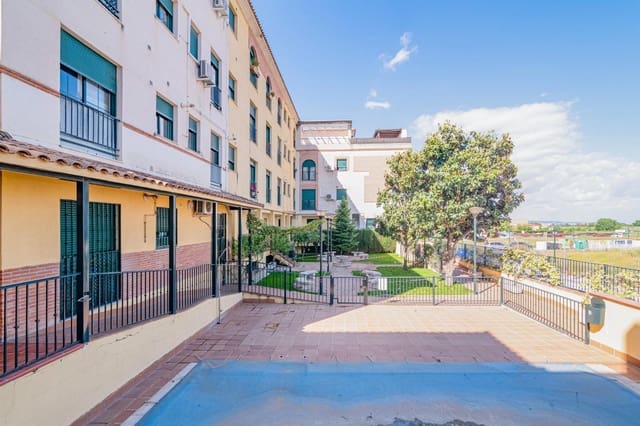 1 chambre Penthouse à vendre à Cájar avec piscine garage - 135 000 € (Ref: 9861926)