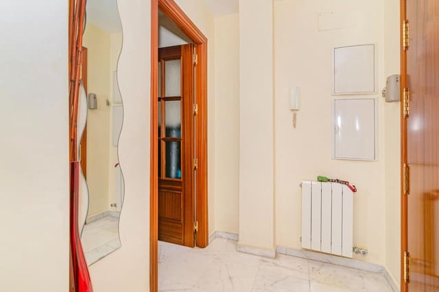 1 chambre Penthouse à vendre à Cájar avec piscine garage - 135 000 € (Ref: 9861926)