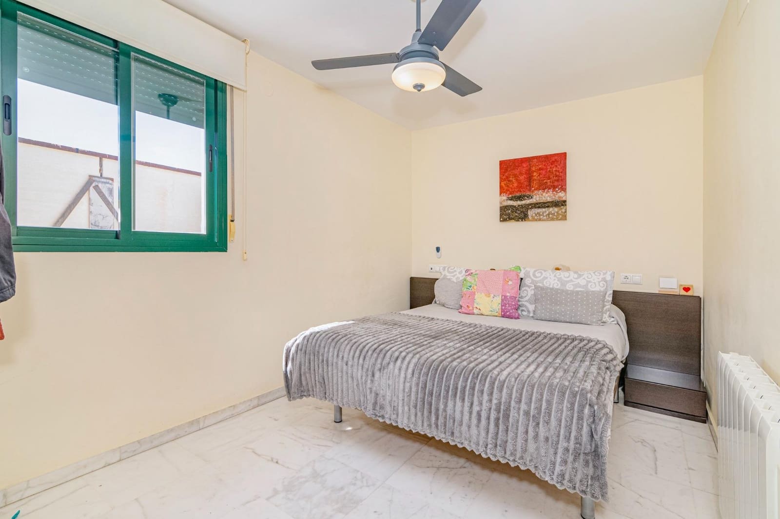 1 soverom Penthouse til salgs i Cajar med svømmebasseng garasje - € 135 000 (Ref: 9861926)