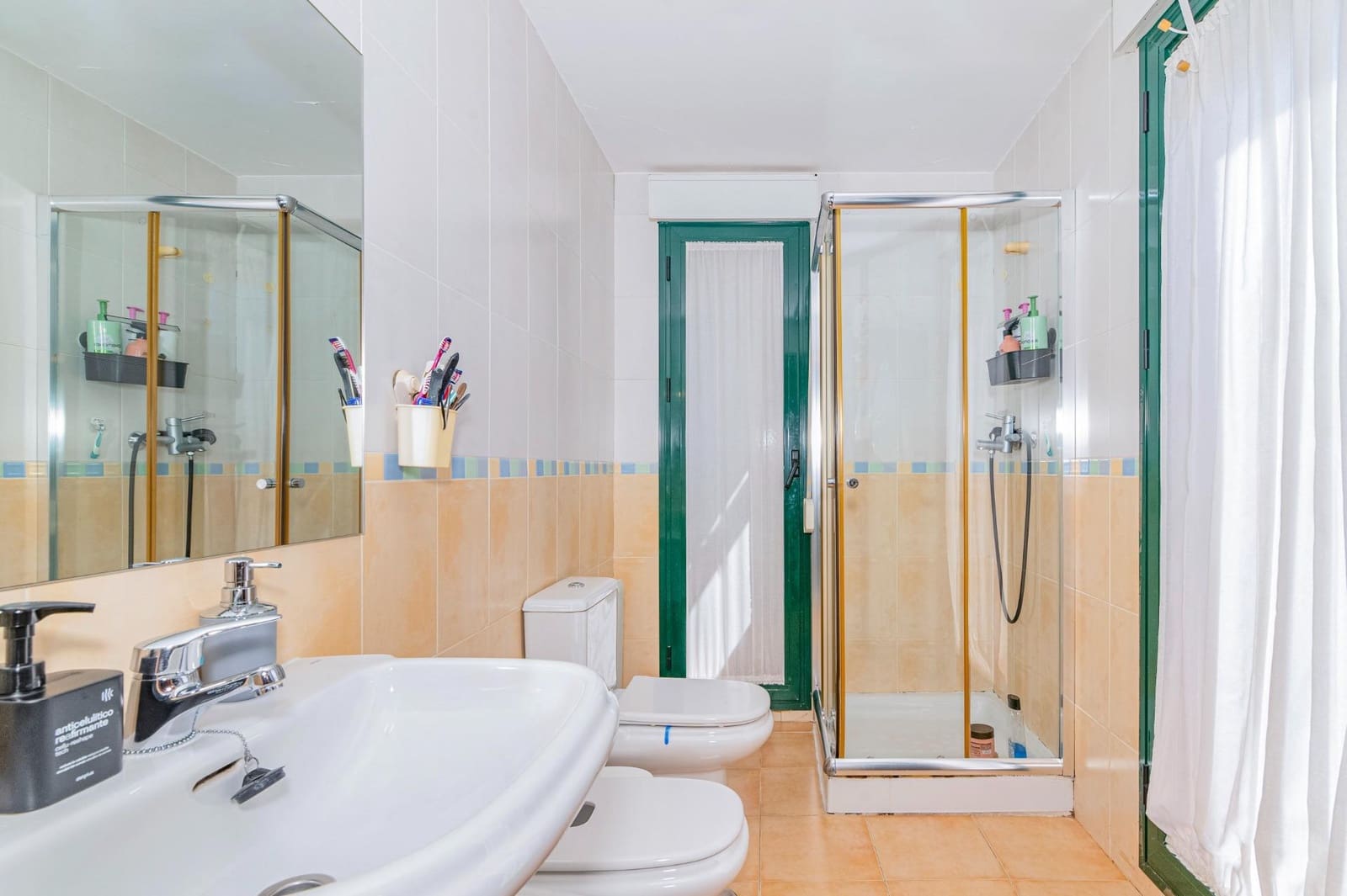 1 soverom Penthouse til salgs i Cajar med svømmebasseng garasje - € 135 000 (Ref: 9861926)