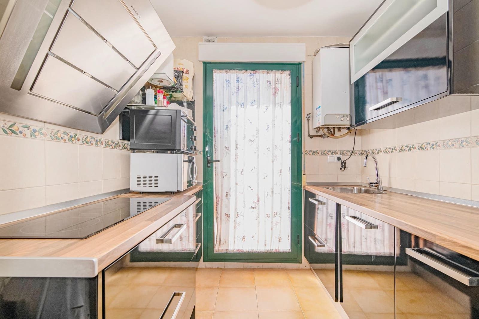 1 soverom Penthouse til salgs i Cajar med svømmebasseng garasje - € 135 000 (Ref: 9861926)