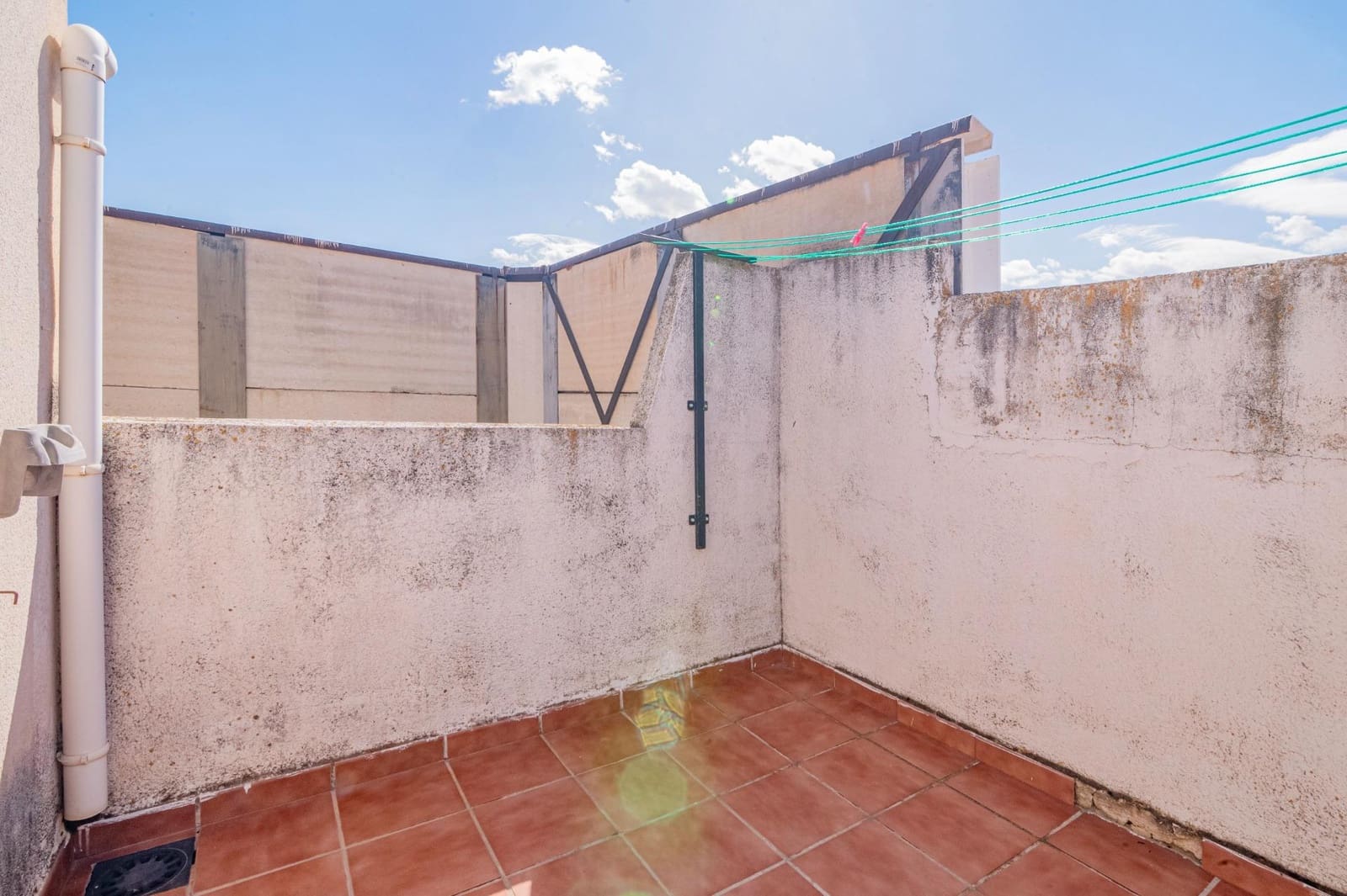 1 soverom Penthouse til salgs i Cajar med svømmebasseng garasje - € 135 000 (Ref: 9861926)