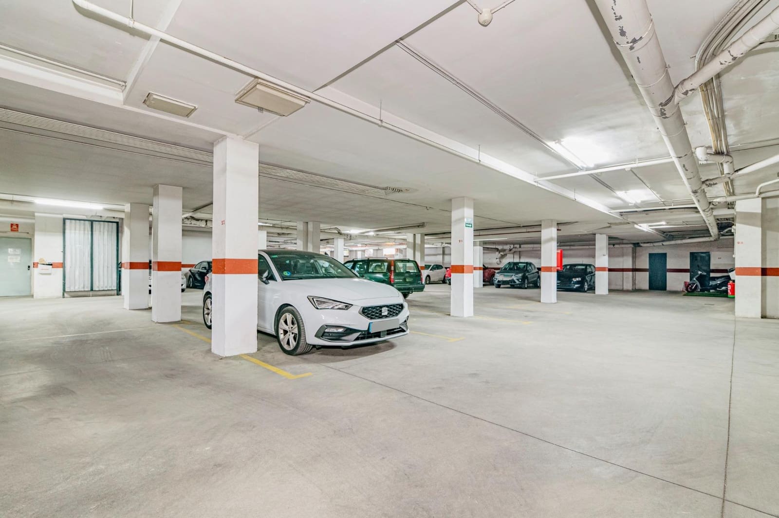 1 soverom Penthouse til salgs i Cajar med svømmebasseng garasje - € 135 000 (Ref: 9861926)
