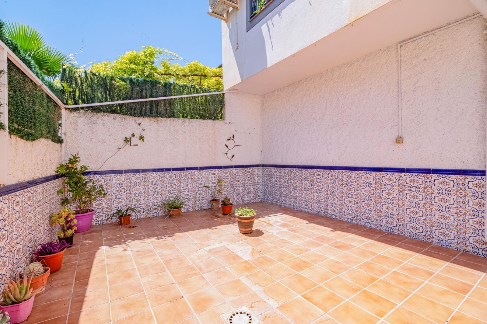 4 Zimmer Reihenhaus zu verkaufen in Las Gabias mit Garage - 180.000 € (Ref: 9893946)