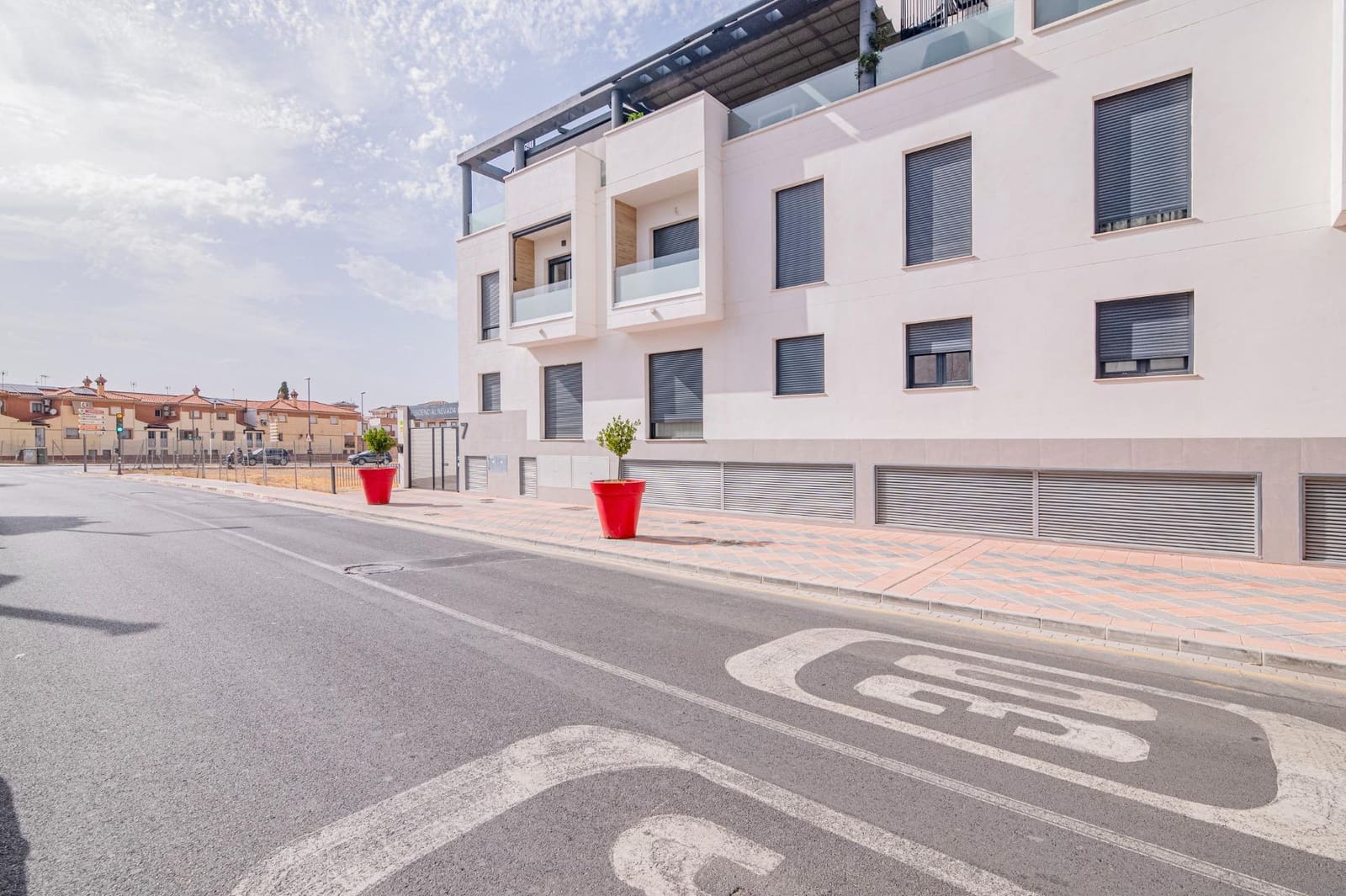 1 bedroom Flat for sale in Armilla with pool garage - € 179,000 (Ref: 9924646)