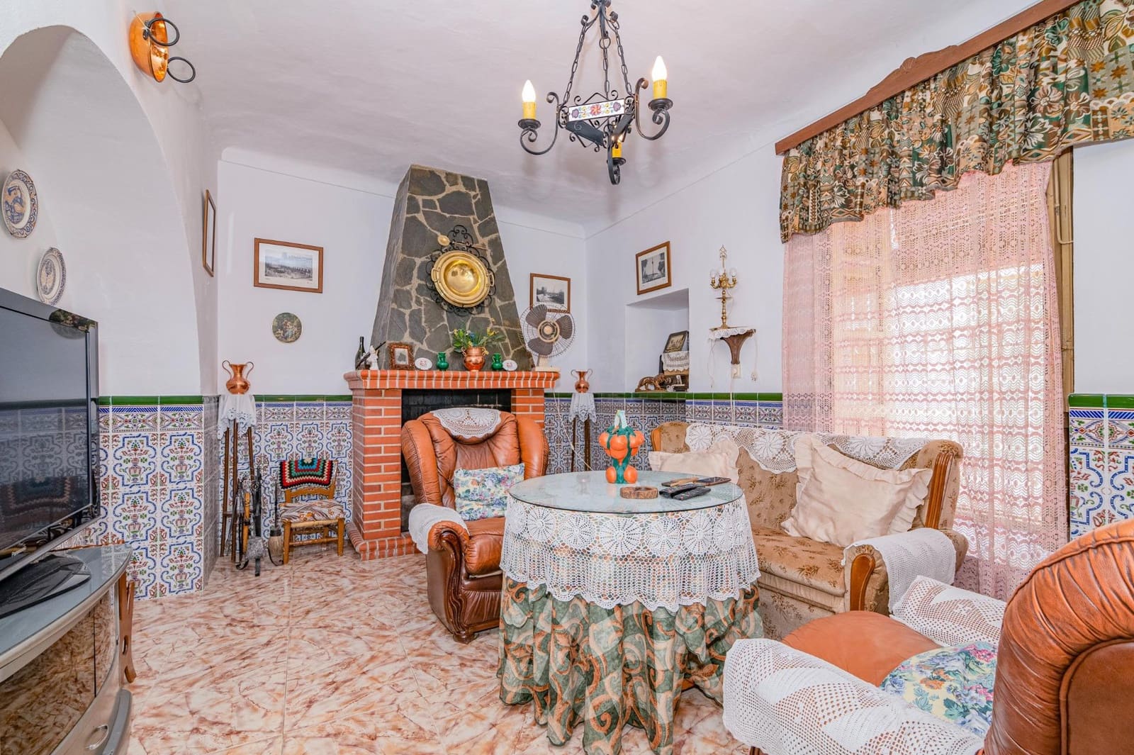3 bedroom Townhouse for sale in Chimeneas - € 81,900 (Ref: 9929464)