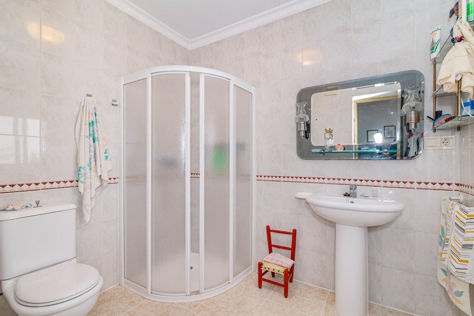 3 bedroom Townhouse for sale in Chimeneas - € 81,900 (Ref: 9929464)