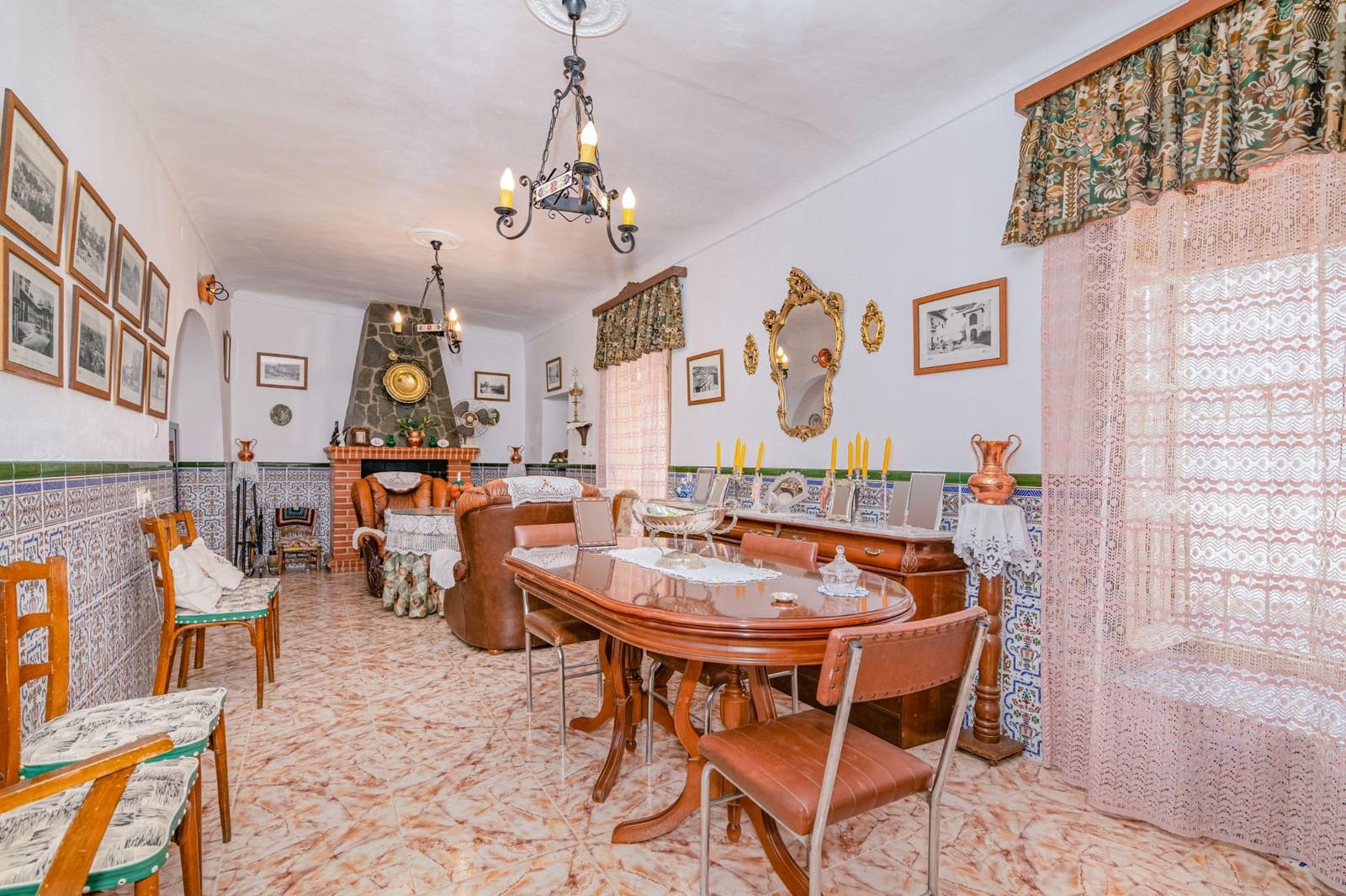 3 bedroom Townhouse for sale in Chimeneas - € 81,900 (Ref: 9929464)