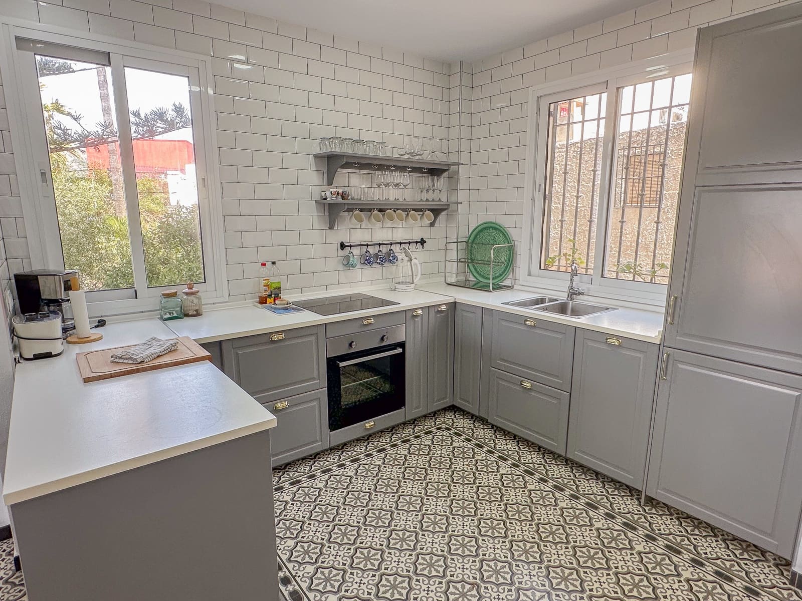 3 bedroom Apartment for sale in Almunecar with garage - € 349,000 (Ref: 10041428)