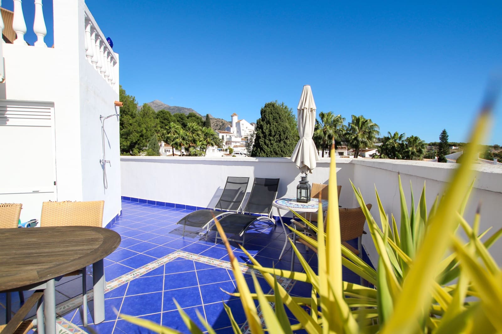 2 Zimmer Apartment zu verkaufen in Nerja mit Pool - 425.000 € (Ref: 10045316)