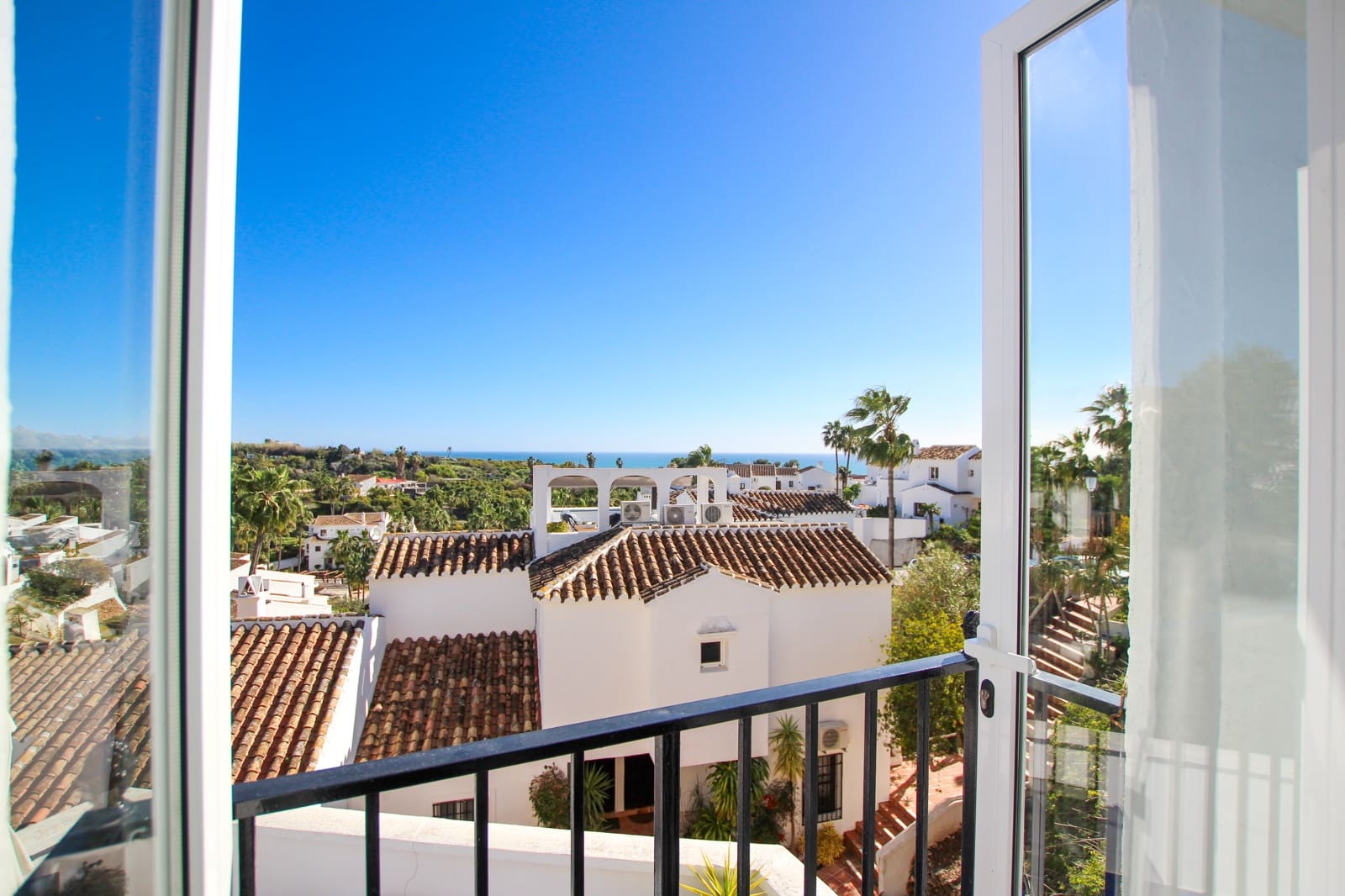 2 Zimmer Apartment zu verkaufen in Nerja mit Pool - 425.000 € (Ref: 10045316)