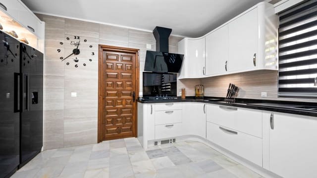 3 chambre Villa/Maison à vendre à Frigiliana avec piscine garage - 1 395 000 € (Ref: 10082182)
