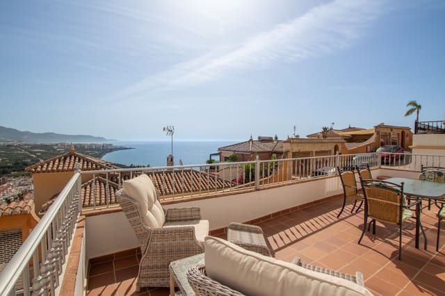 3 soverom Villa til salgs i Nerja med svømmebasseng garasje - € 799 000 (Ref: 10158308)