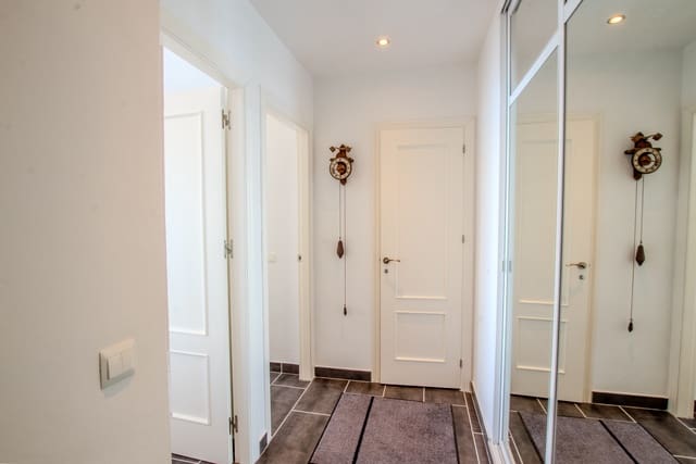 Pareado de 2 habitaciones en Nerja en venta con piscina - 470.000 € (Ref: 10159819)