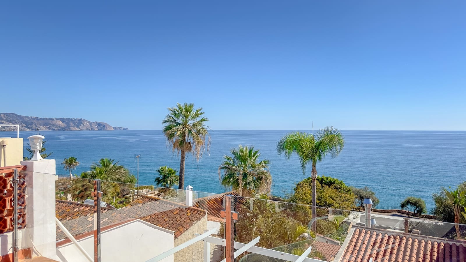 5 bedroom Townhouse for sale in Nerja - € 1,200,000 (Ref: 8657547)