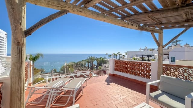 5 sovrum Hus till salu i Centro, Nerja - 1 200 000 € (Ref: 8657547)