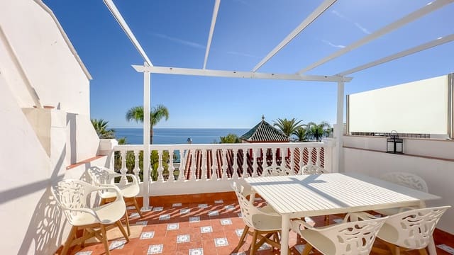 5 sovrum Hus till salu i Centro, Nerja - 1 200 000 € (Ref: 8657547)