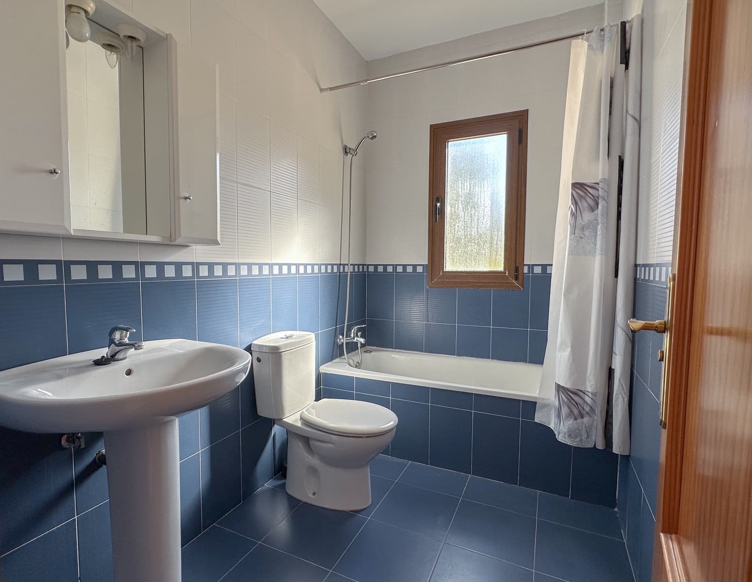 3 soveværelse Byhus til salg i Nerja med swimmingpool garage - € 440.000 (Ref: 8799120)